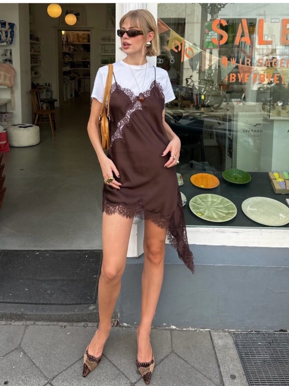 TREND NEW ! ZARA LACE ASYMMETRICAL DRESS 
🚨firm price no discount on this dress
